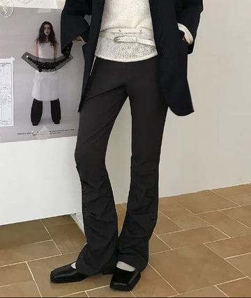 DRAPE SHIRRING BOOTCUT SLACKS